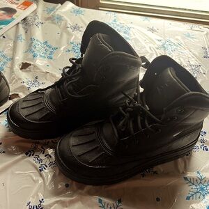 Kids size 4 Nike boots